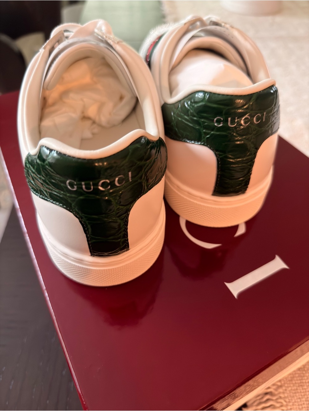 NEW AUTHENTIC Gucci ACE Leather Sneakers with Red & Green Web and Crystal Accent - Picture 2 of 4